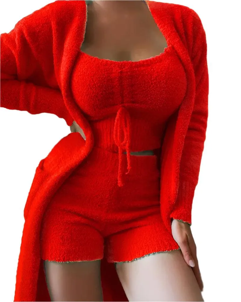 2-Piece Plush Velvet Pajama Sleepwear Set –Cozy Loungewear for Autumn & Winter ✨