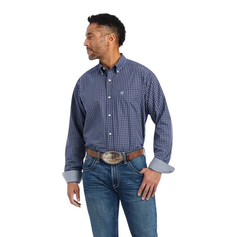 Ariat Men's Wrinkle Free Immanuel Classic Fit Shirt