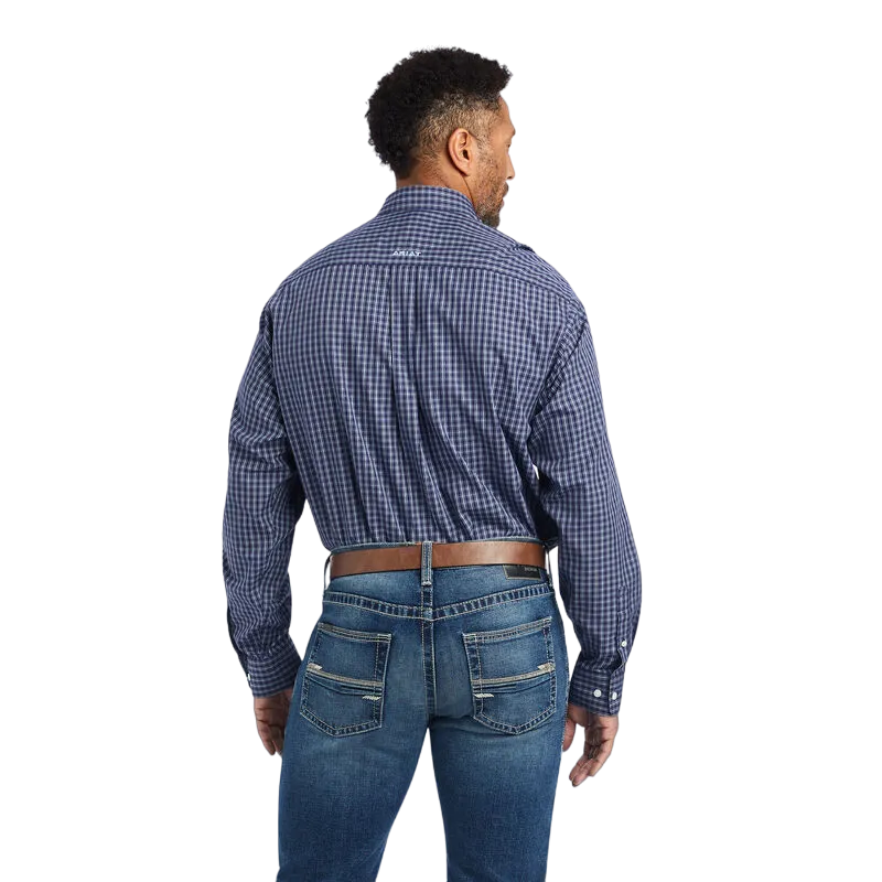 Ariat Men's Wrinkle Free Immanuel Classic Fit Shirt