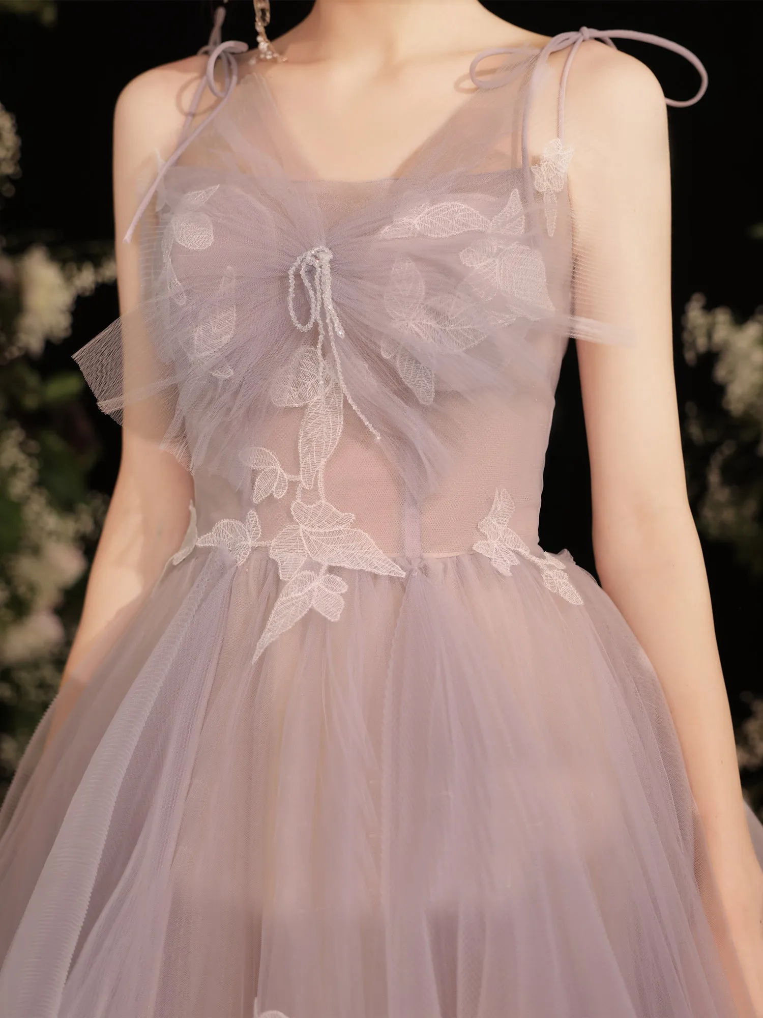 Chic A-line Spaghetti Straps Anomalistic Long Prom Dresses Tulle Formal Gowns Evening Dress OSTY063