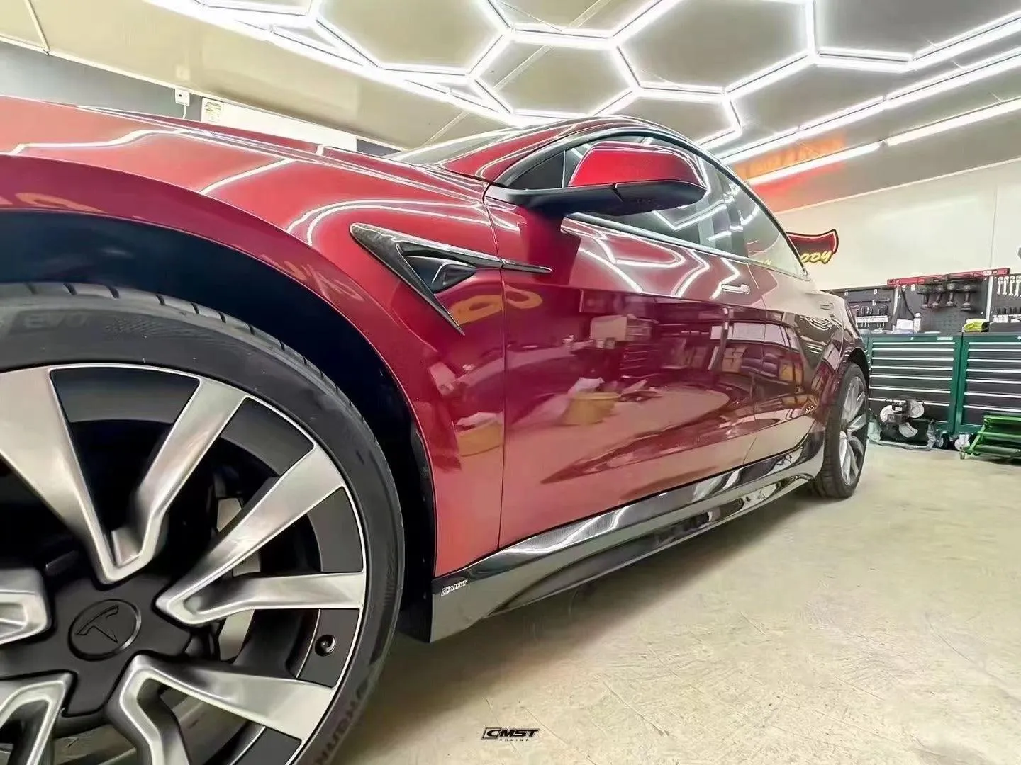 CMST Tuning V2 Side Skirts for Tesla Model 3 Highland / P 2024-ON Carbon Fiber