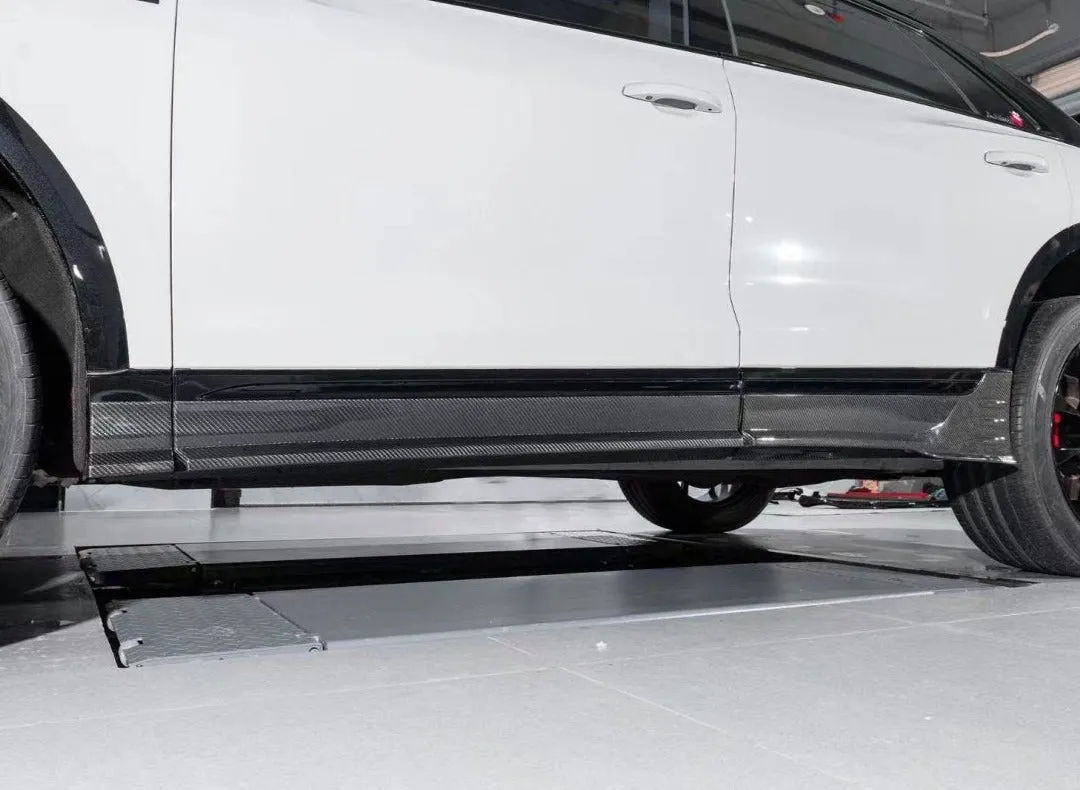 Karbel Carbon Side Skirts for Audi SQ8 Q8 2019-ON Pre-preg Carbon Fiber