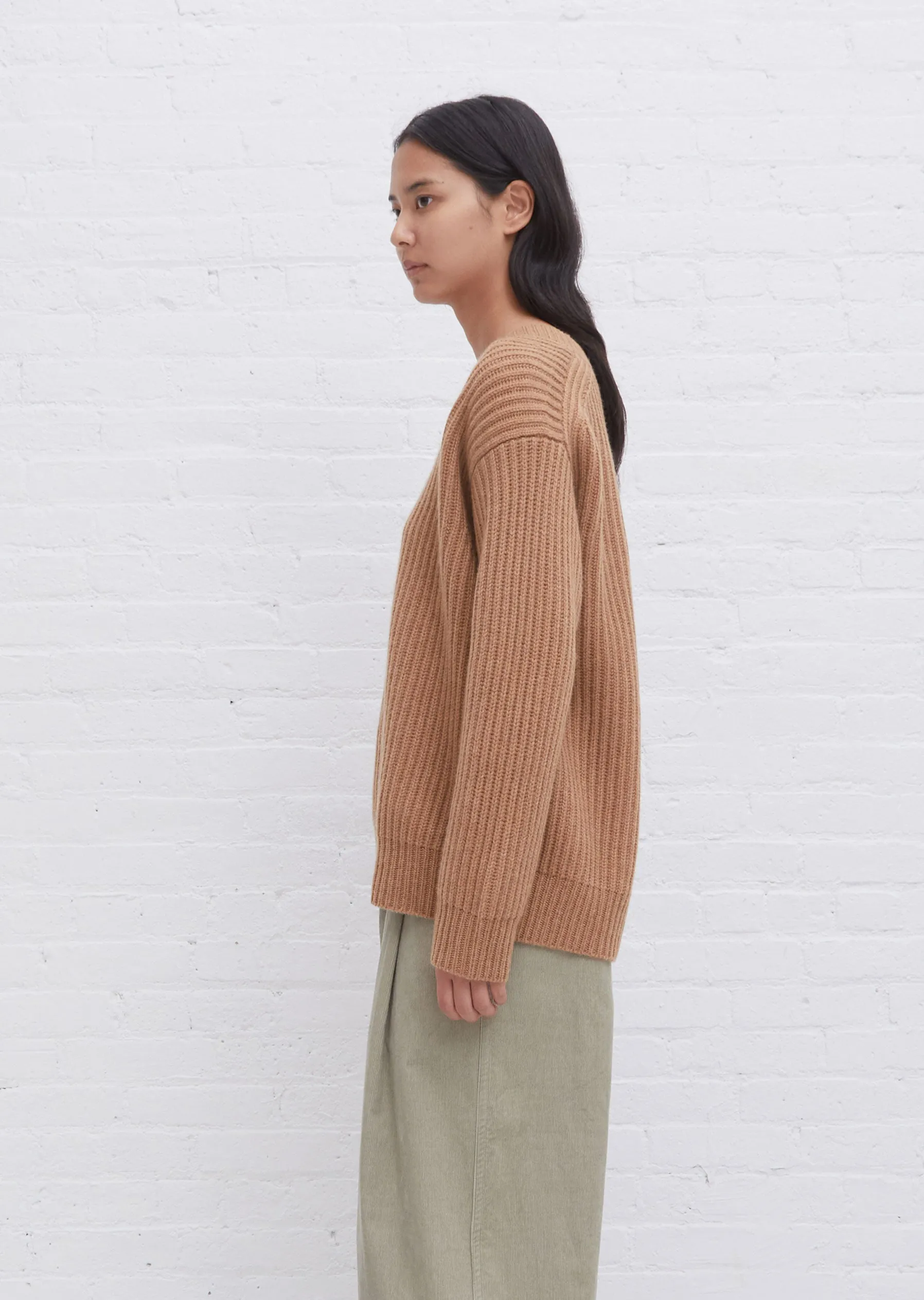 Maiford 5-Ply Cashmere Sweater — Caramel