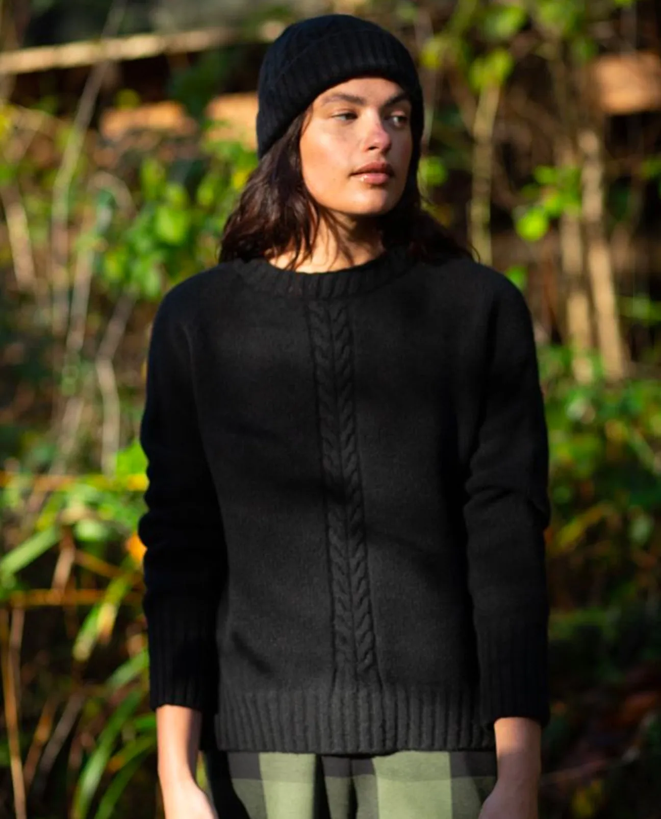Marney Lambswool Jumper in Black