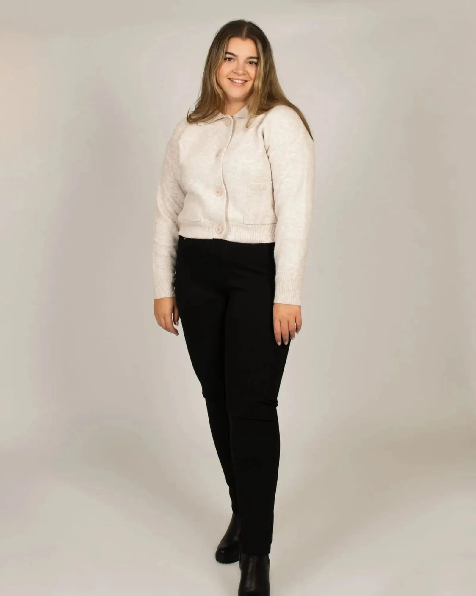 Olivia Cardigan Collar Buttons Pockets | Beige