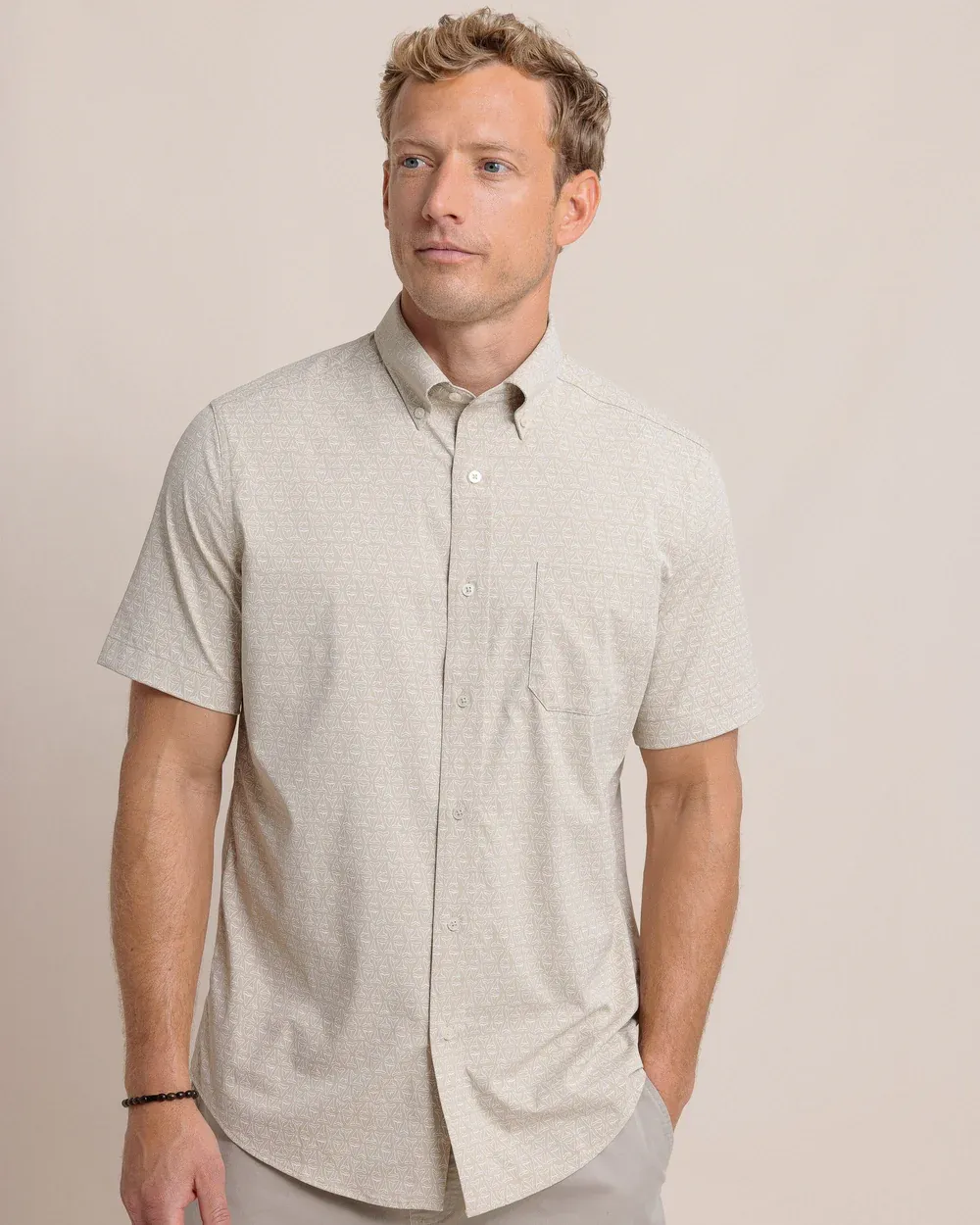 Southern Tide Men's Intercoastal Jaw Breakers SS Sportshirt / Safari