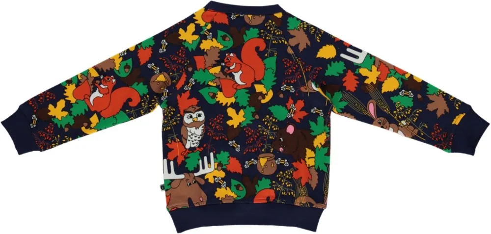 Sweatshirt with forrest animals