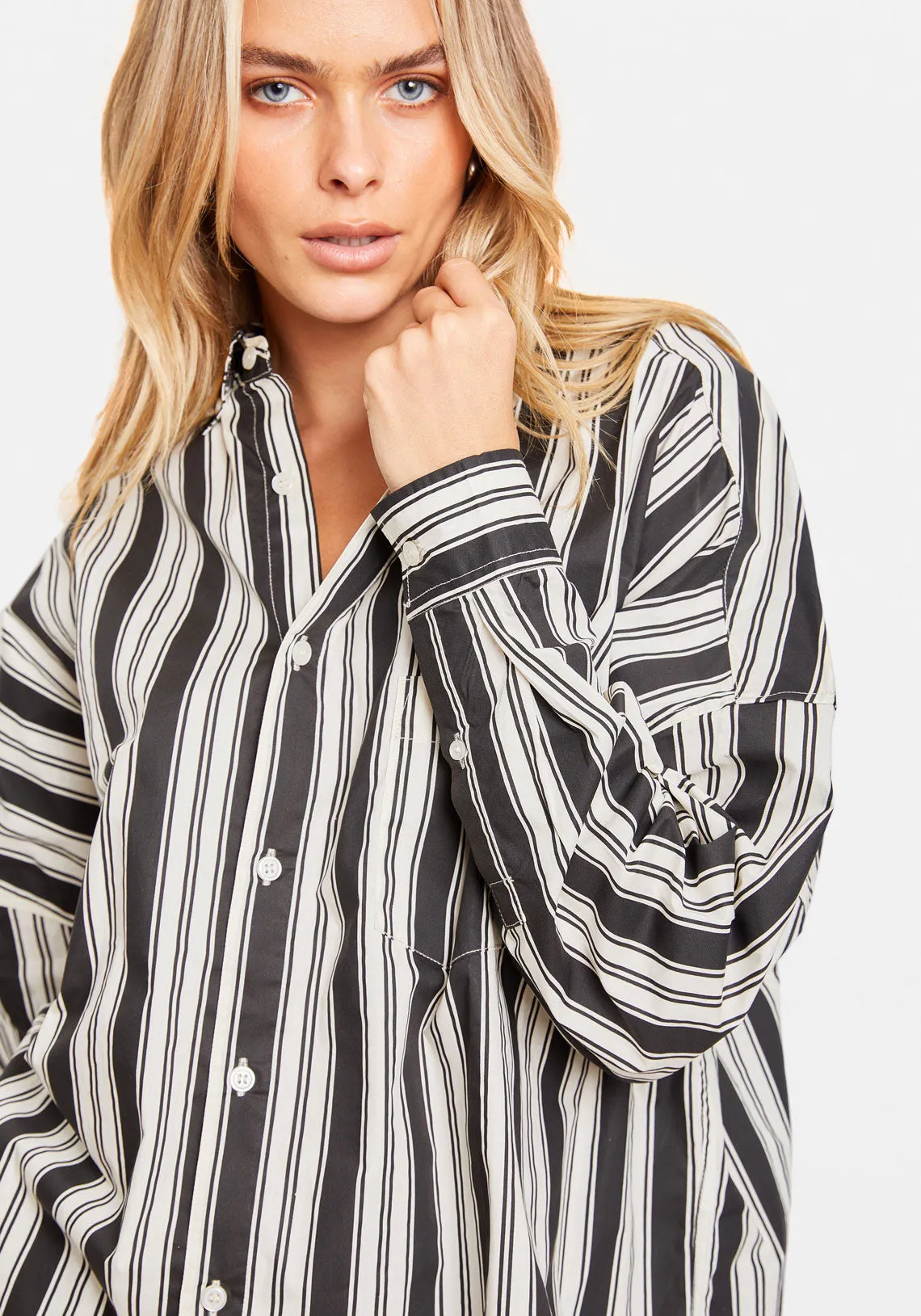 ZANOBIA SHIRT BLACK